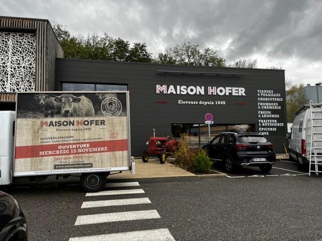 Nouveau magasin à Saint-Genis-Pouilly